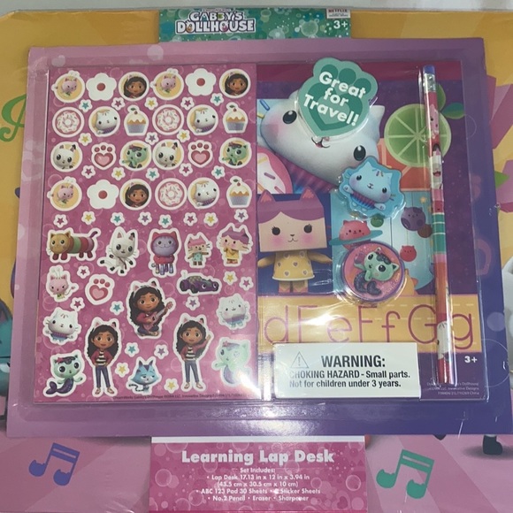 NEW Gabby’s Dollhouse Learning Lap Desk - Picture 3 of 4